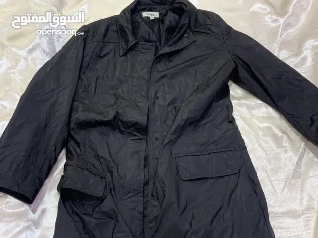 بناطير وملابس للبيع السعر القطه ع الفين