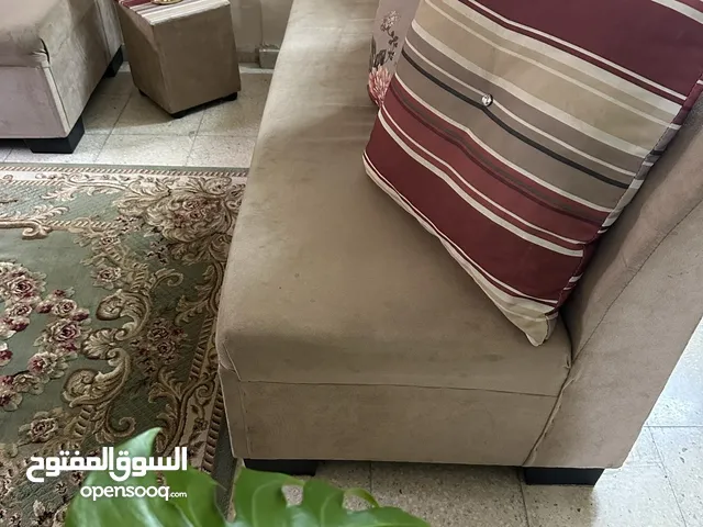 طقم زاويه من نابلس