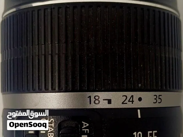 عدسة كانون EF-S 18-55 مم بفتحة f/3.5-5.6 IS II هي عدسة تكبير (زوم)