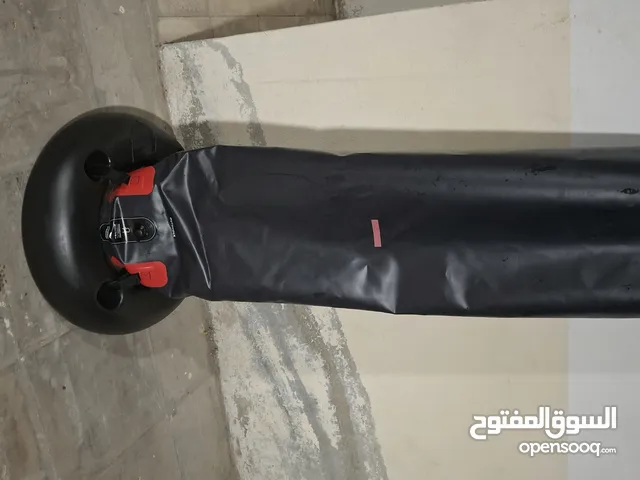 ملاكمه شبه جديد ما فيها ولا عيب نضيف