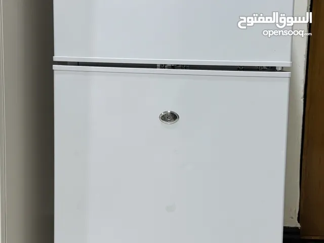 ثلاجة للبيع
