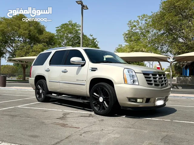 Used Cadillac Escalade in Central Governorate