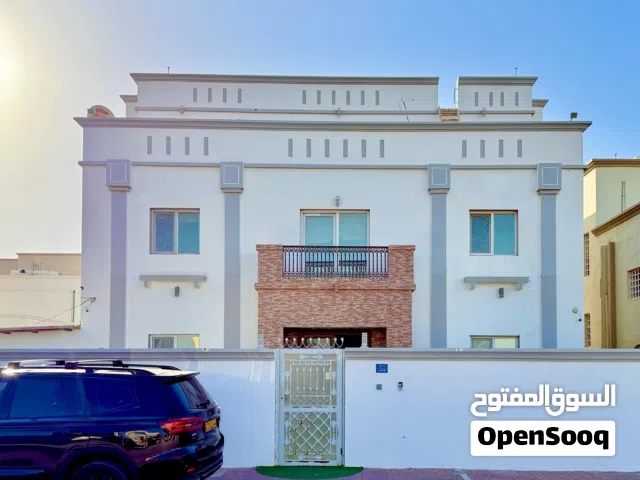 سكن للموظفات في المعبيلة بالقرب من شارع النزهة