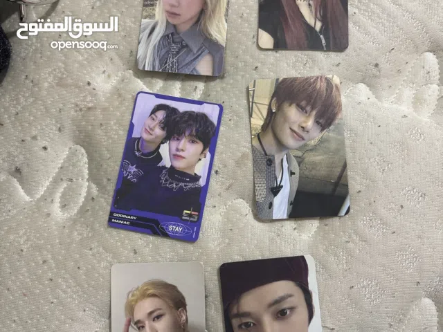 أوراق الـ kpop اصليه من البومات