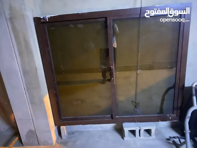 شباك المنيوم المقاس 2:2 و استعمال خفيف السعر 25 و قابل