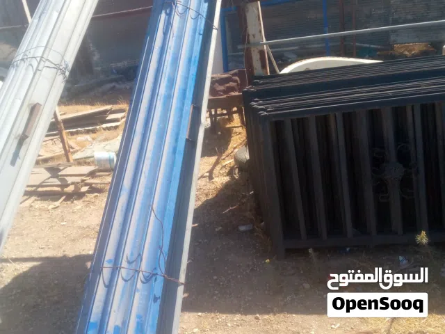 بواب محلات  العدد 3بوابات