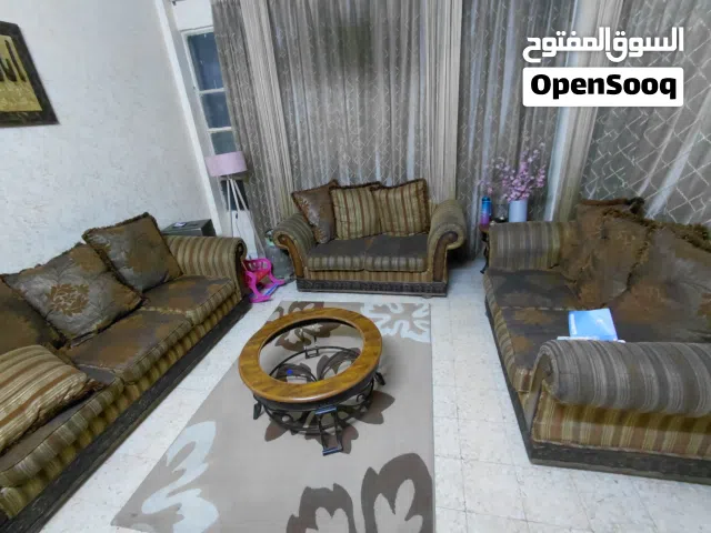طقم صالون 7 مقاعد