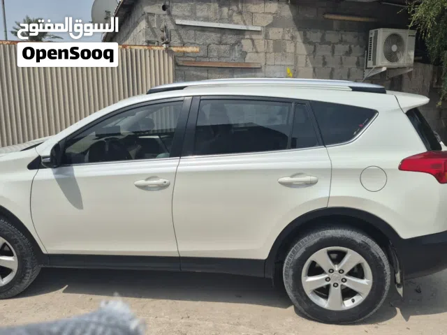 2014 تويوتا راف فور Standard