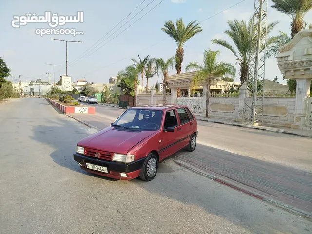 فيات اونو ماطور 1000فيير ترخيص وتأمين ساري المفعول