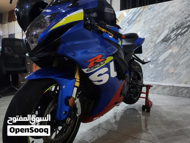 2016 سوزوكي GSX-R750