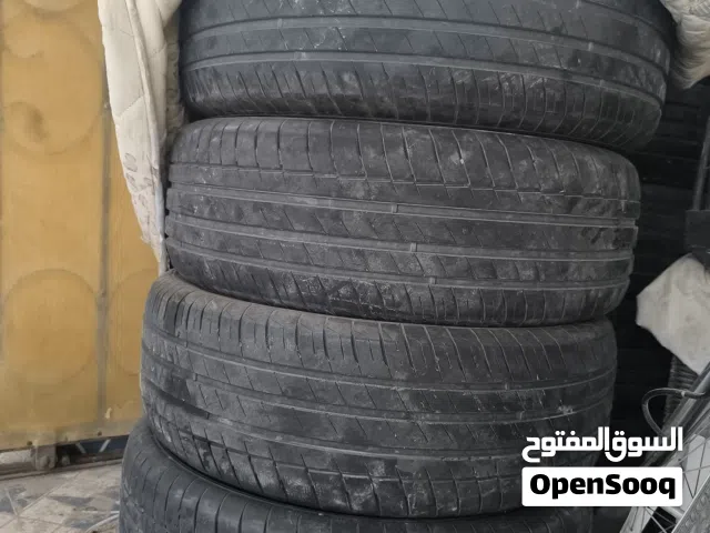 اطارات مستعملة مقاس 275/60/20
