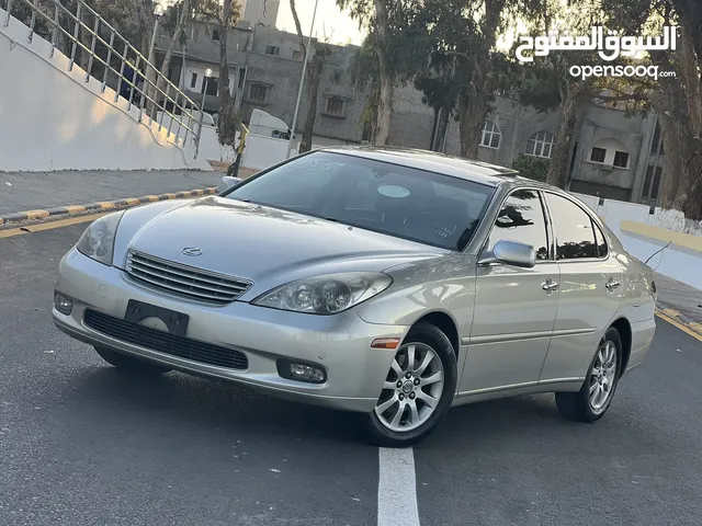 Lexus ES ES 300 in Tripoli