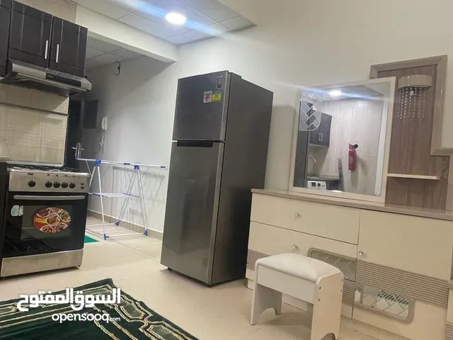 للإيجار الشهري شقة استوديو مفروشة في عجمان منطقة الجرف أبراج الياسمين