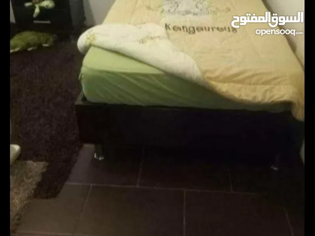 سرير مفرد خشب للبيع