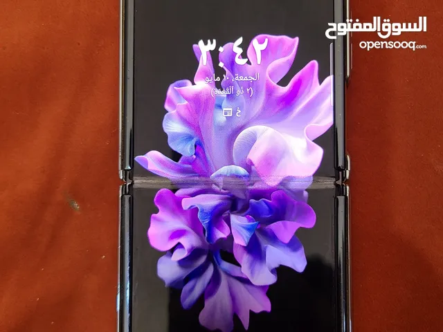 Samsung Galaxy Z Flip 5G 256 GB in Misrata
