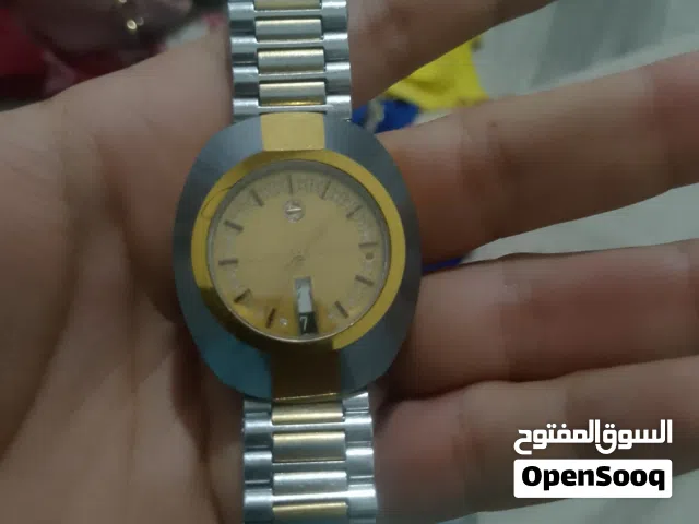 ساعه رادوا وكاله فيها شىرخ ومعطله