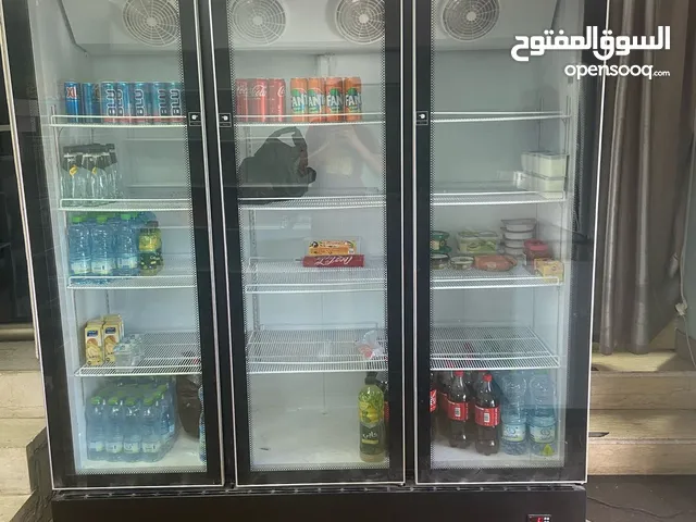 ثلاجة عرض 3 ابواب شبه جديد