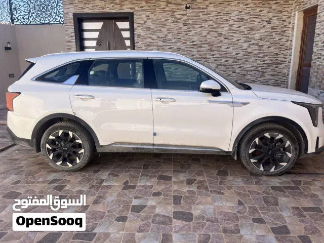 Used Kia Sorento in Asbi'a