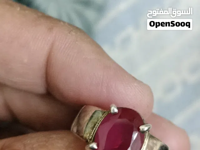 خاتم فضه وحجر ياقوت