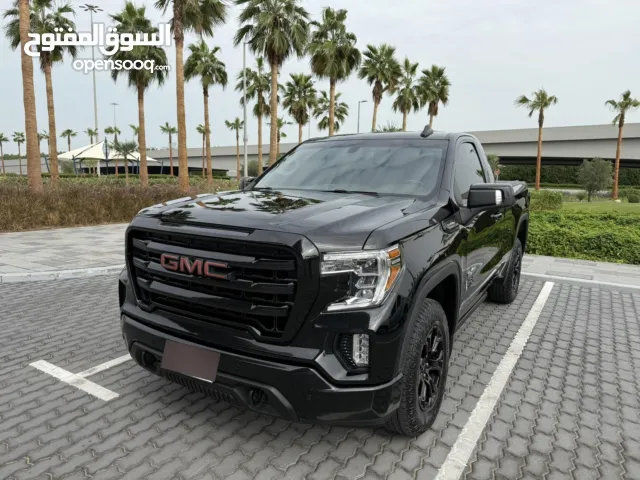 للبيع GMC سييرا (خليجي)  موديل 2022  الموتر باب واحد
