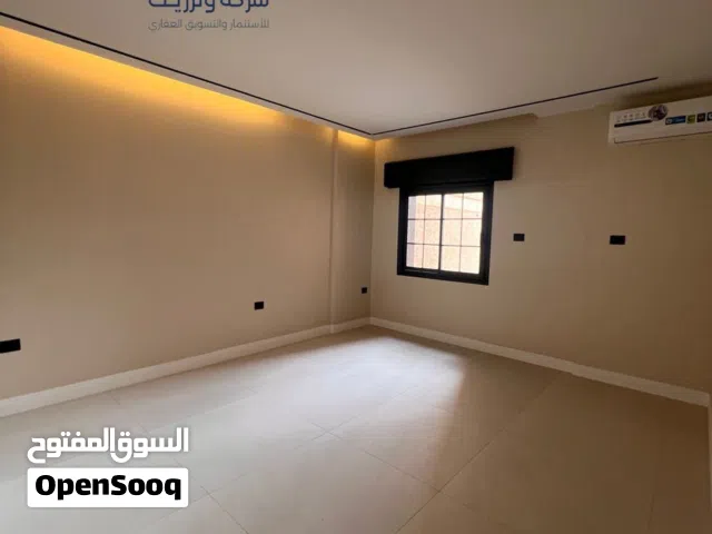 شقة لللبيع في زاوية الدهماني بالقرب من وزارة الخارجية