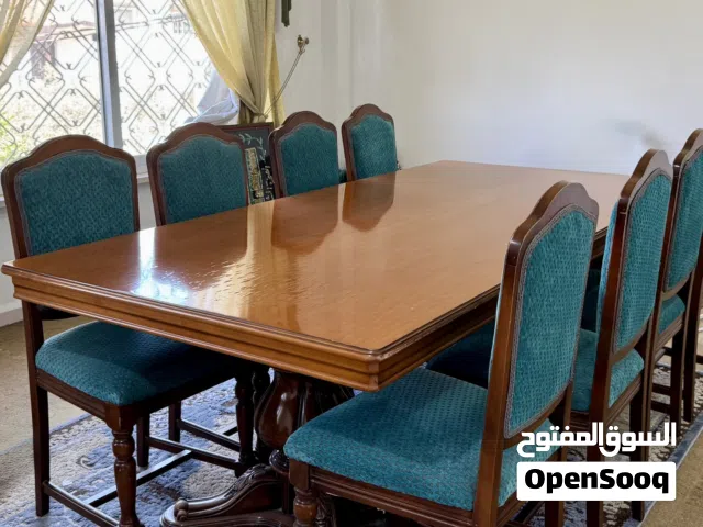 للبيع طاولة سفرة مستعملة بحالة ممتازة