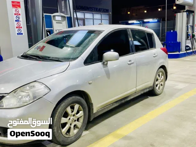 2006 Nissan Tiida