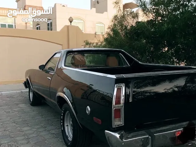 فورد لانشيرو كلاسيك 1979 بيكب قير تماتيك نظيف