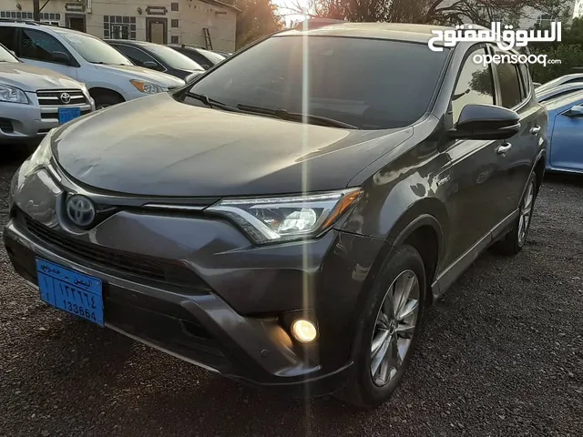 Used Toyota RAV 4 in Sana'a