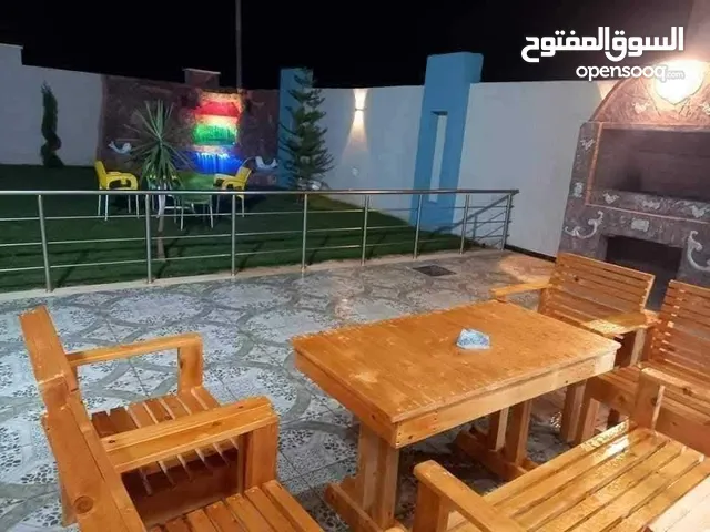 استراحة اجار يومي بطريق الثقيل