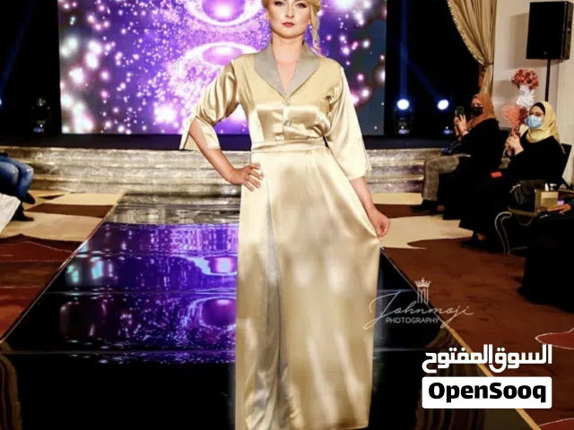 فستان مناسبات وارد الامارات تصميم مصممة ازياء معروفة