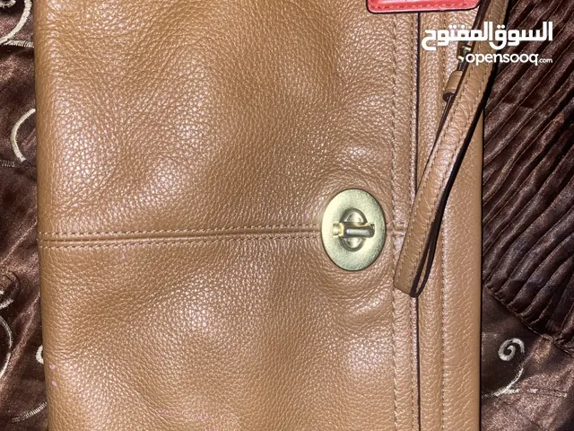 إصدار ليميتيد Coach bag افخم شنتة يد clatch