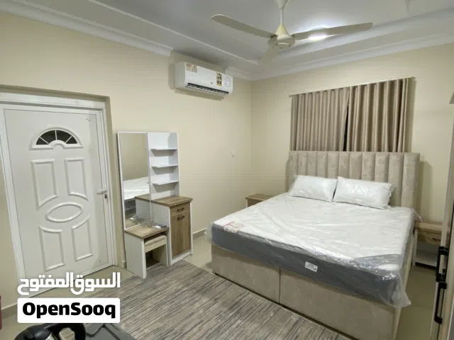 غرفة راقية مع حمام مفروشة للإيجار - جوري للشقق المفروشة