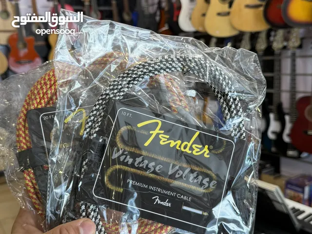 سلك جك امبيفير فندر جديد 3 متر السعر 10 دينار