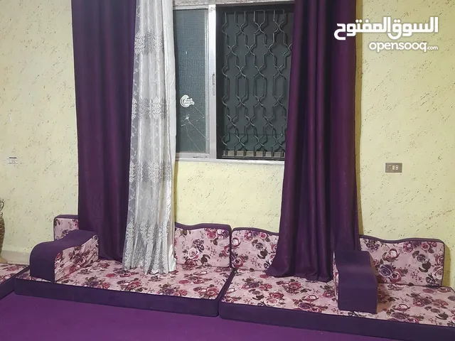 فرشا جلوس ارضي  مع سجاده  مع بردي