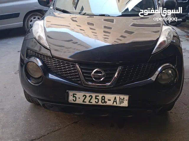 نيسان حوك 2012