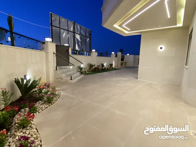 280m2 4 Bedrooms Apartments for Sale in Amman Rajm Amesh