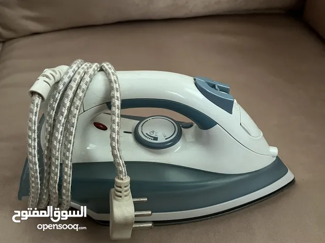 DSE Steam Iron