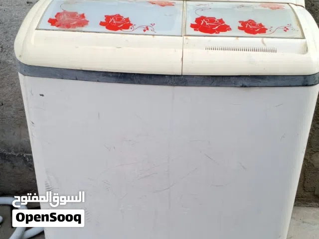 غسالة ملابس تشتغل غسل وتنشيف للبيع