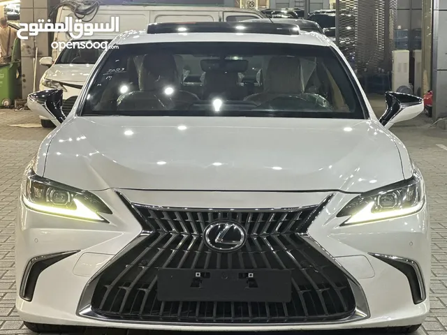 لكزس خليجي موديل 2023عرض خاص اقوا سعر في كل سوق سياره رقم واحد مافي مشاكل