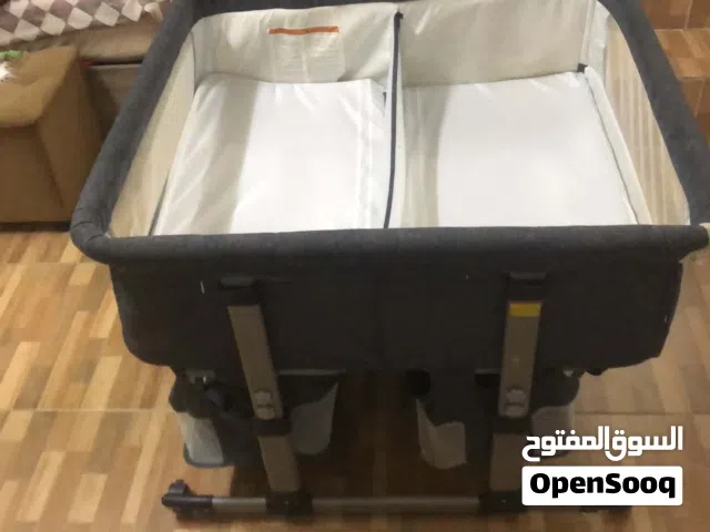تخت توأم مستعمل