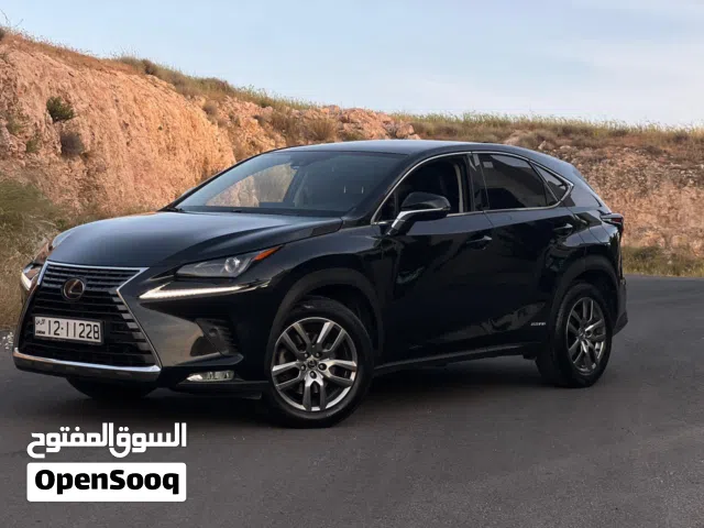 2019 لكزس UX UX 300h Premium