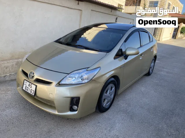 2010 تويوتا بريوس Prius