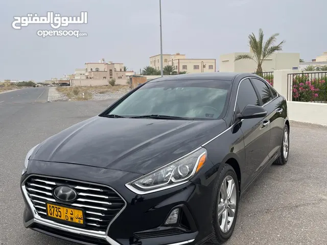 Used Hyundai Sonata in Al Dakhiliya