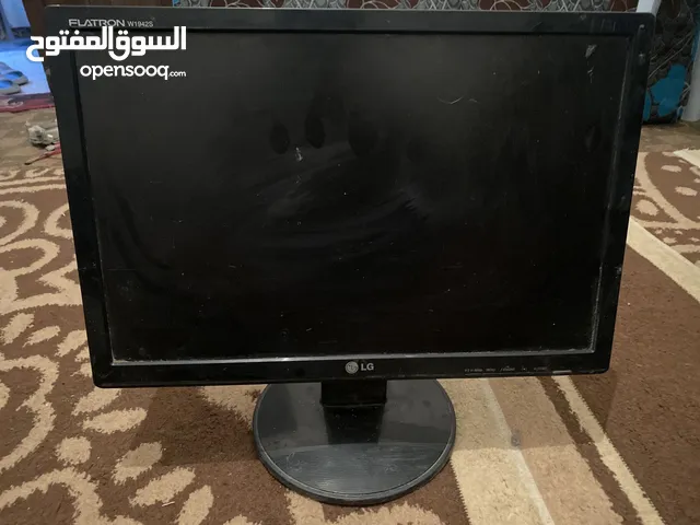 19.5" LG monitors for sale in Tripoli