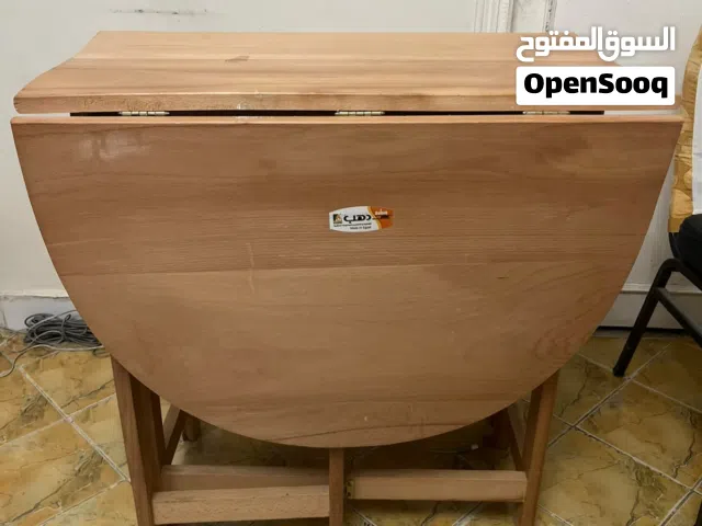 مطبخ  وطربيزة سفره  وطبليه بلدى وساوند هايل صوته ولا فى الخيال