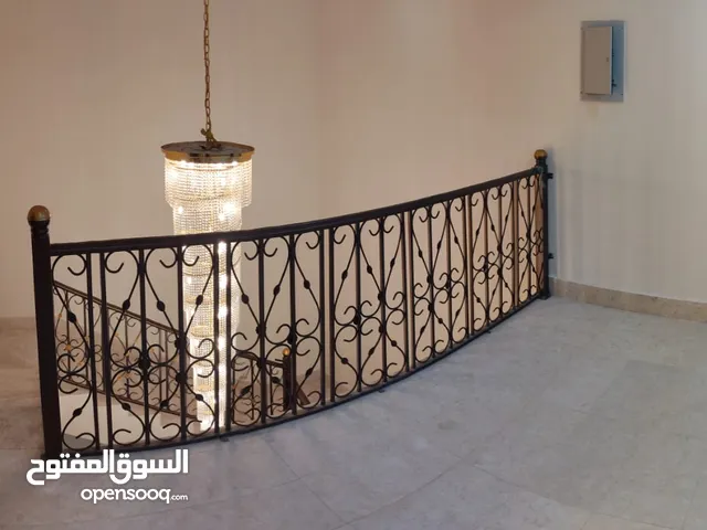 300 m2 4 Bedrooms Villa for Rent in Muscat Seeb