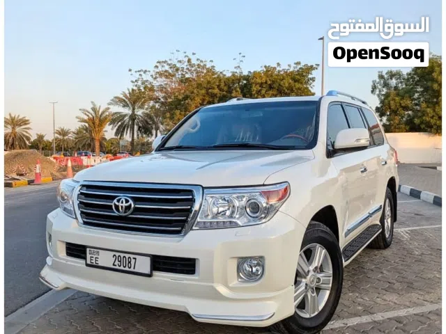 TOYOTA LAND CRUISER GXR V6 (2013) Price Only-76500 AED