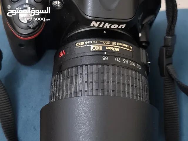 كاميرا نيكون D5200 كأنها جديده لم تستعمل عداد الشتر 7k + عدستين (18-55+55-200)