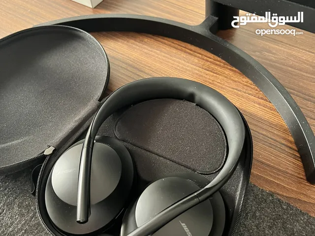Bose 700 Wireless Noise Cancelling Headphones – Triple Black